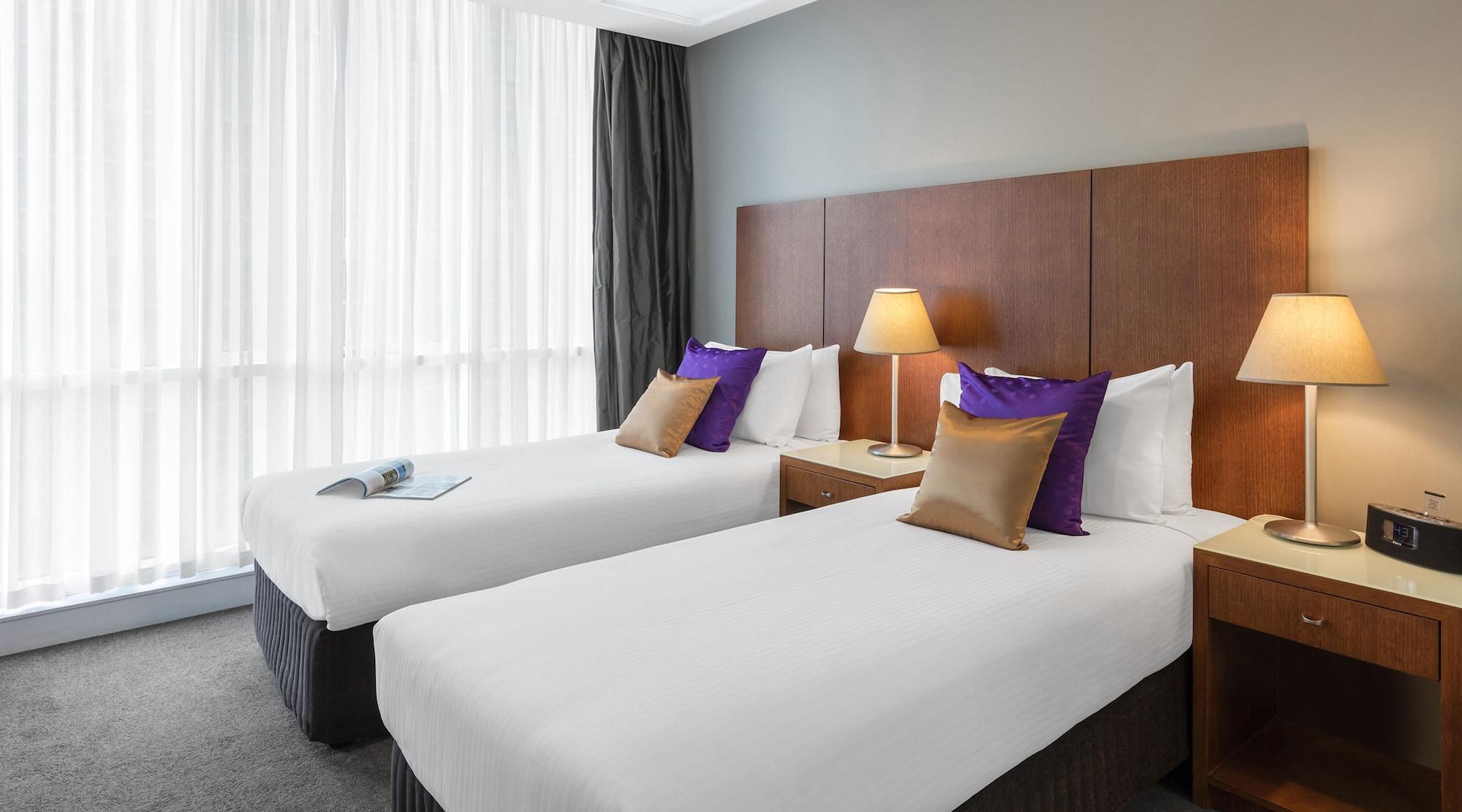 Park Regis Griffin Suites Melbourne Exterior photo