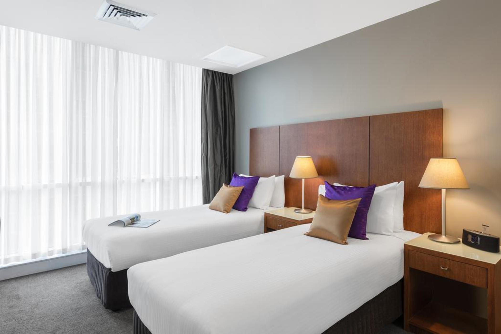 Park Regis Griffin Suites Melbourne Exterior photo