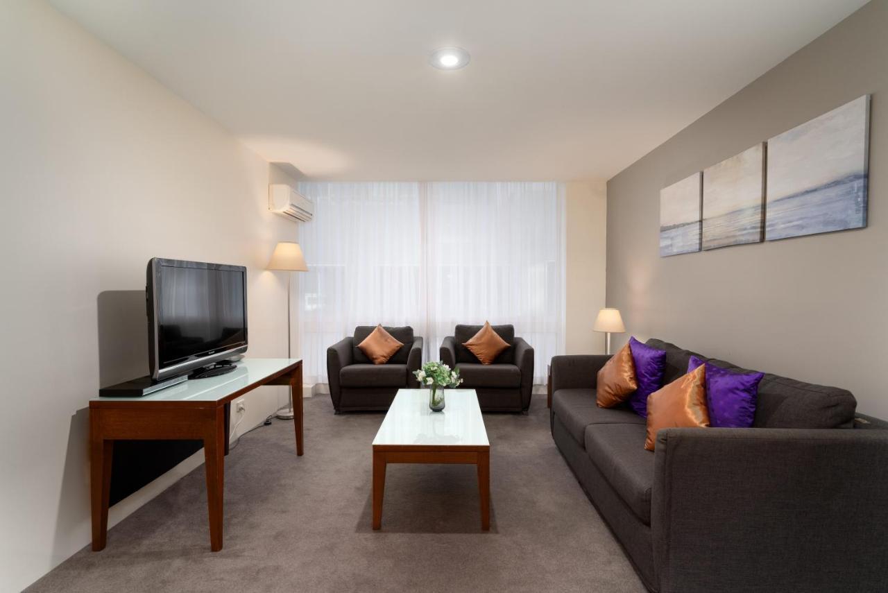 Park Regis Griffin Suites Melbourne Exterior photo