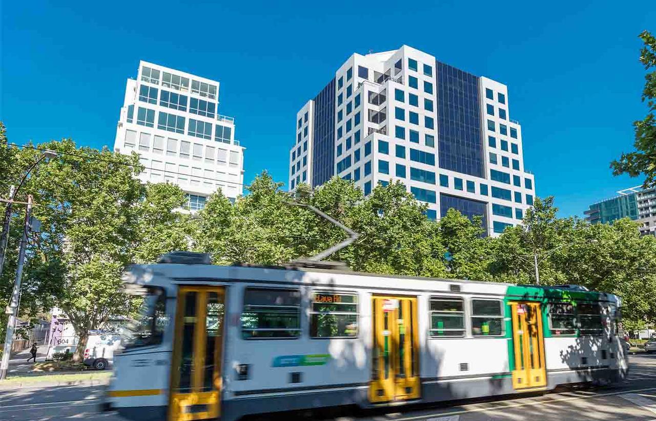 Park Regis Griffin Suites Melbourne Exterior photo